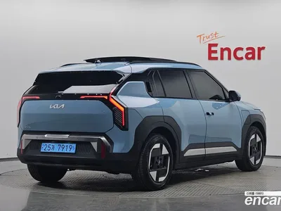 2025 Kia EV3 Standard 2WD, фото 1, лот 10566743