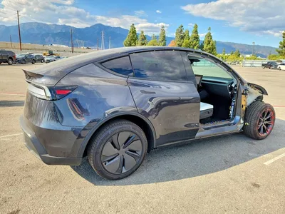 2026 TESLA MODEL Y, фото 3, лот 10855998