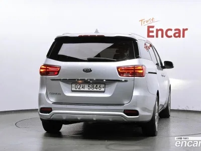 2019 Kia Canival 9-Seater Noblesse, фото 4, лот 10226116