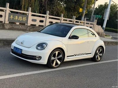 2013 Volkswagen Beetle 2.0TSI Top, фото 1, лот 11584371