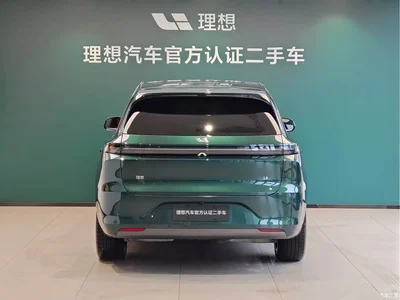 2025 Li Auto L6 Max Smart Renewal Edition, фото 4, лот 11205642