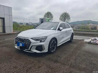 2024 Audi A3 Model Sportback 35 TFSI Luxury Sport, фото 1, лот 10458914