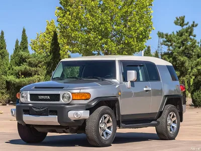 2011 Toyota FJ Cruiser 4.0L, фото 1, лот 10445252