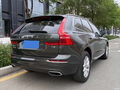 2021 Volvo XC60 T5 AWD Momentum, фото 4, лот 10365943