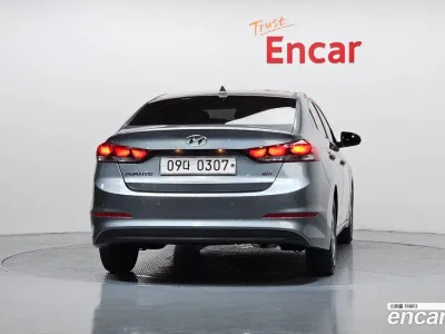 2017 Hyundai AVANTE 1.6 GDI Smart, фото 4, лот 10113140