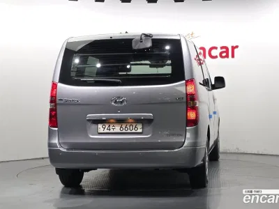 2021 Hyundai Starex Van 3-Seater, фото 4, лот 11102774
