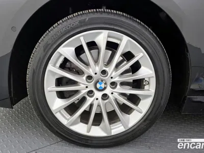 2021 BMW 1-Series 118d Joy, фото 3, лот 10037527