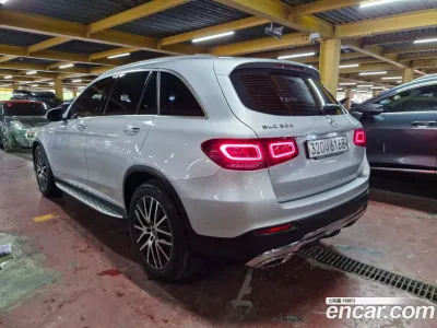 2020 Mercedes-Benz GLC-Class GLC300 4MATIC, фото 4, лот 10165283