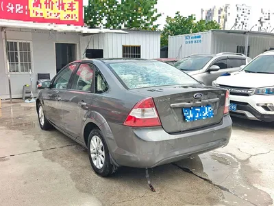 2013 Ford Focus Sedan Classic 1.8L Automatic Base, фото 4, лот 10516238