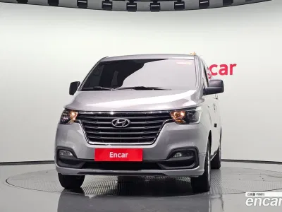 2019 Hyundai Starex Van 5-Seater, фото 2, лот 10202565