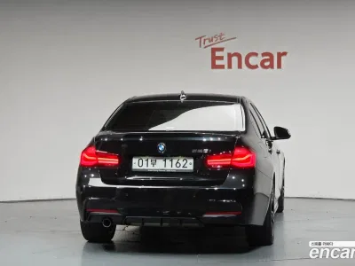 2018 BMW 3-Series 320i M Sport Shadow, фото 3, лот 10042788
