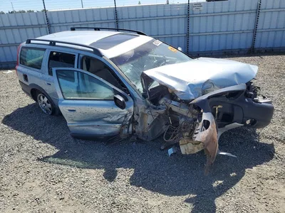 2001 VOLVO V70 XC, фото 4, лот 10970149