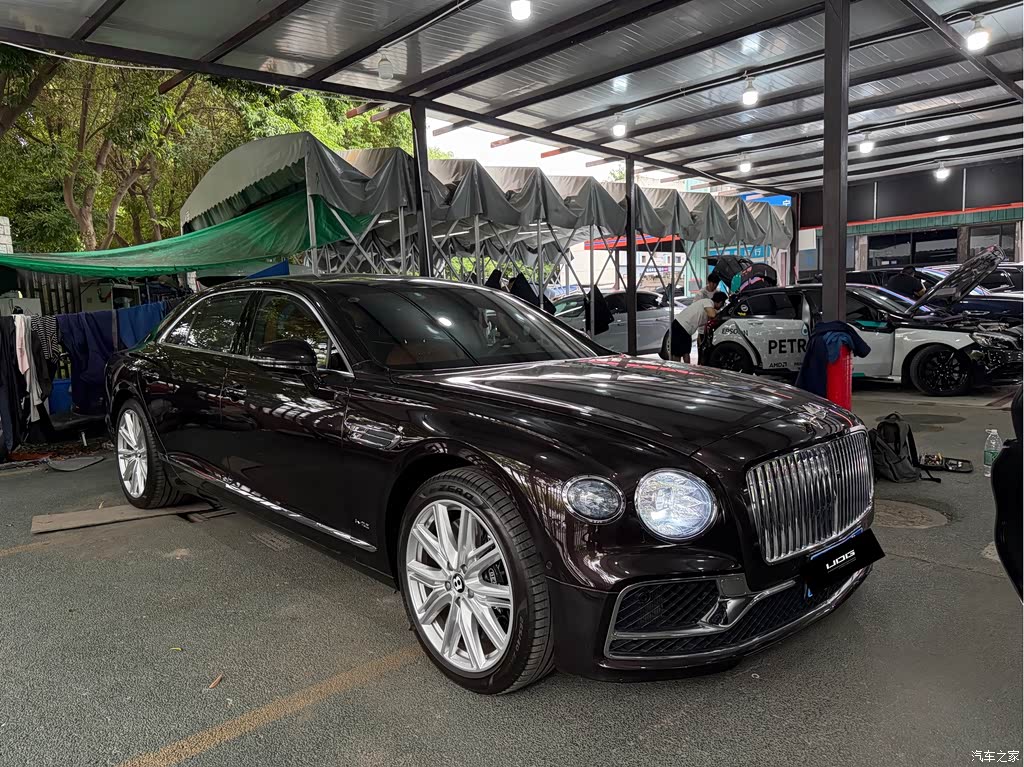 2021 Bentley Flying Spur 4.0T V8 Standard Version, фото 2, лот 11215303