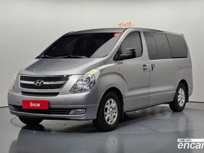 2013 Hyundai Starex 11-Seater Wagon, фото 1, лот 10191098