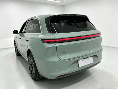 2025 Li Auto L6 Max Smart Renewal Edition, фото 2, лот 11175023