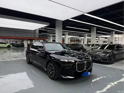 2023 BMW 7 Series Model 735Li M Sport Package, фото 3, лот 10448139