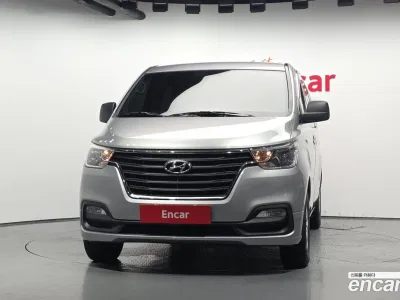 2019 Hyundai Starex Van 5-Seater, фото 2, лот 10193225