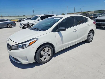 2017 KIA FORTE LX, фото 1, лот 10776649