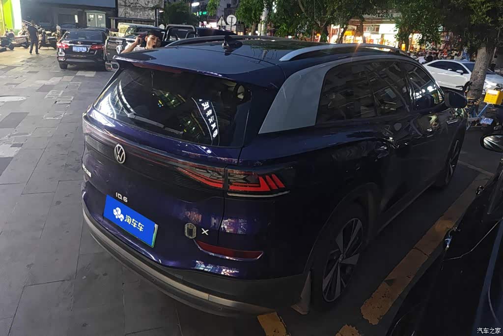 2021 Volkswagen ID.6 X Pro Intelligent Long Range Edition, фото 3, лот 10478092