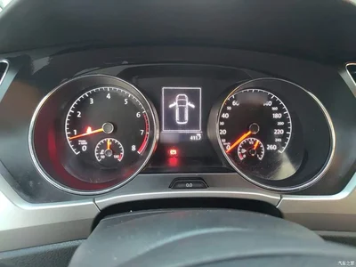 2016 Volkswagen Touran L 280TSI Manual Trendline, фото 4, лот 10475309