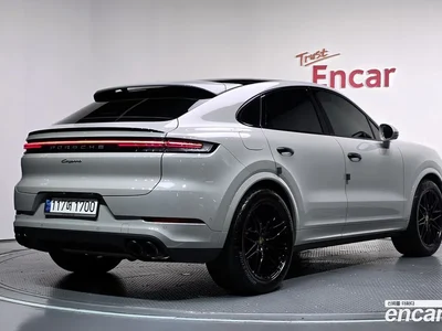 2024 Porsche Cayenne 3.0 Coupe, фото 2, лот 10225382