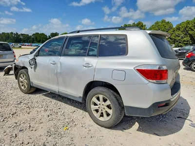 2013 TOYOTA HIGHLANDER SE, фото 2, лот 10534209