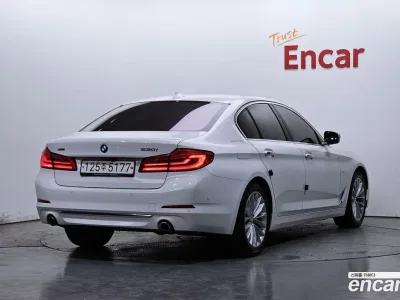 2018 BMW 5-Series 530i xDrive Luxury Plus, фото 1, лот 10056084