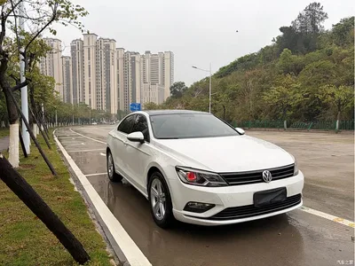 2015 Volkswagen Lamando 280TSI DSG Comfort, фото 3, лот 10469257