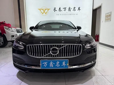 2024 Volvo S90 B5 Momentum Luxury Edition, фото 2, лот 10364858