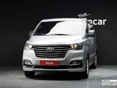 2018 Hyundai Starex Van 5-Seater, фото 2, лот 10208854