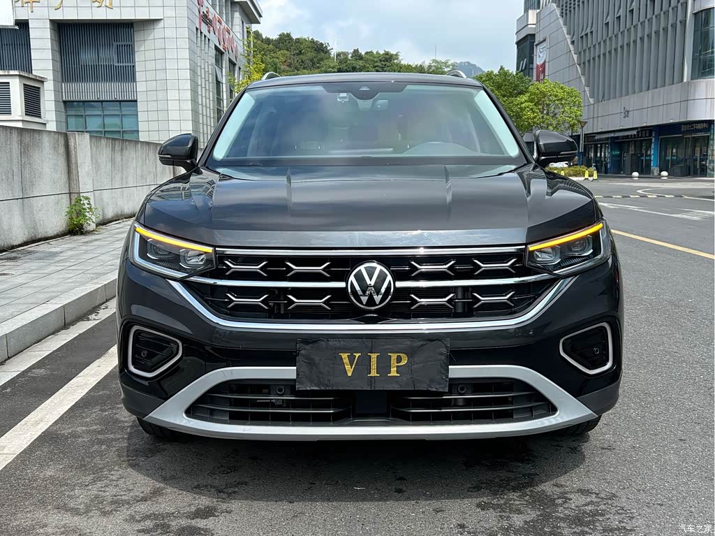 2023 Volkswagen Tayron 330TSI 2WD Luxury Plus Advanced Edition, фото 2, лот 11211245