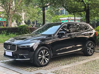 2022 Volvo XC60 B5 AWD R-Design, фото 1, лот 10365175