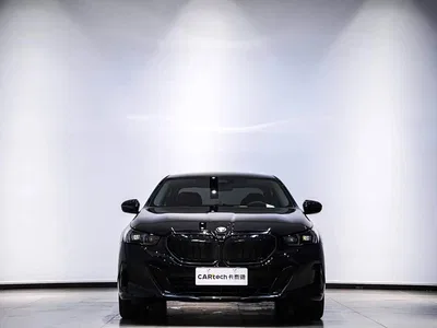2025 BMW 5 Series 525Li M Sport Package, фото 3, лот 11023488