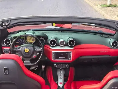 2015 Ferrari California T 3.9T Standard, фото 3, лот 10265121