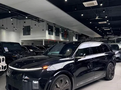 2026 Li Auto Li Xiang L9 Base Model, фото 1, лот 10825177