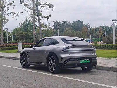 2025 Xiaomi Auto Xiaomi YU7 Ultra Long Range High Performance AWD Max Edition, фото 3, лот 10397599