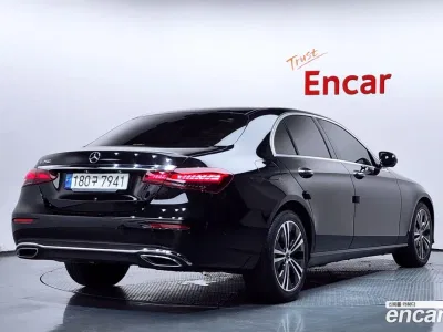 2022 Mercedes-Benz E-Class E250 Avantgarde, фото 2, лот 10780599