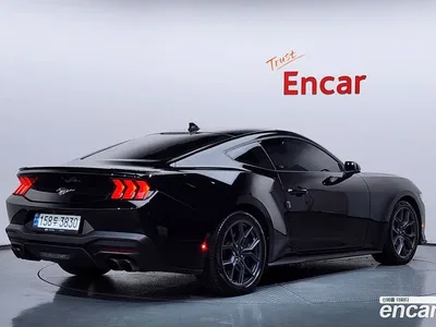 2024 Ford Mustang 2.3 EcoBoost Premium Coupe, фото 2, лот 10568097