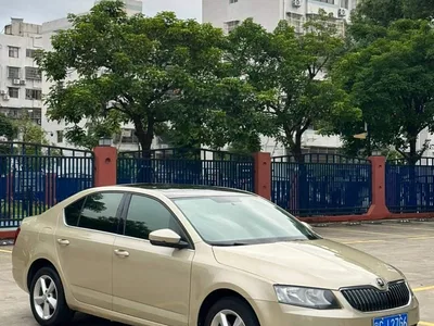 2015 Škoda Octavia 1.6L Automatic逸俊版, фото 3, лот 10393964