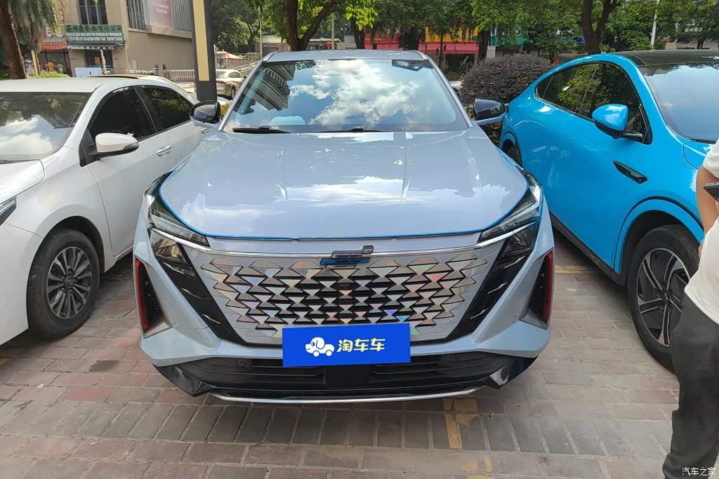 2022 Oshan Z6 Model Blue Whale 1.5T DCT Smart Navigation Type, фото 3, лот 11202432