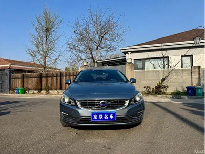 2017 Volvo S60 S60L T3 Momentum, фото 2, лот 10365423