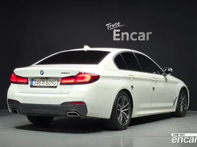 2021 BMW 5-Series 520i M Sport, фото 2, лот 10520375