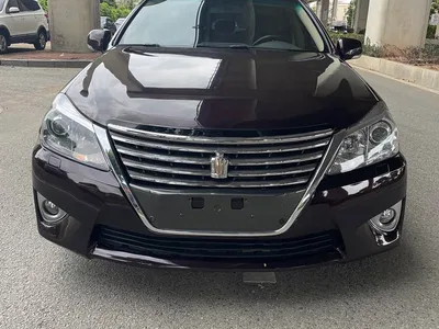 2012 Toyota Crown 2.5L Royal Leather Edition, фото 2, лот 10273111