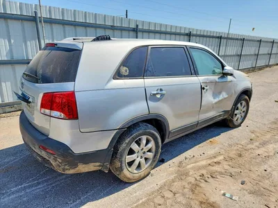 2011 KIA SORENTO LX, фото 3, лот 10785282