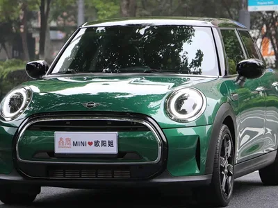 2023 MINI MINI 1.5T COOPER Artist 5-Door, фото 1, лот 10353004