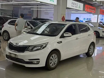 2015 Kia K2 Hatchback 1.4L AT GLS Cool Edition, фото 1, лот 10350191