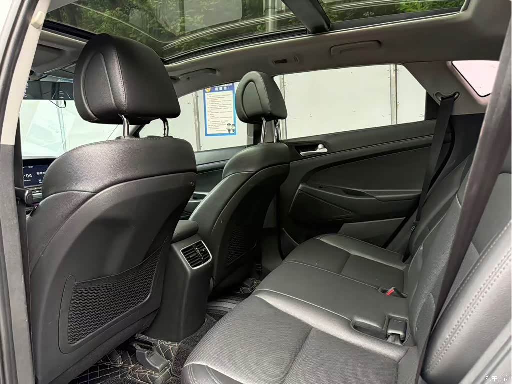 2018 Hyundai Tucson 1.6T DCT 2WD 15th Anniversary Special Edition, фото 4, лот 11219159