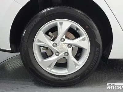2021 Hyundai AVANTE 1.6, фото 4, лот 10083115