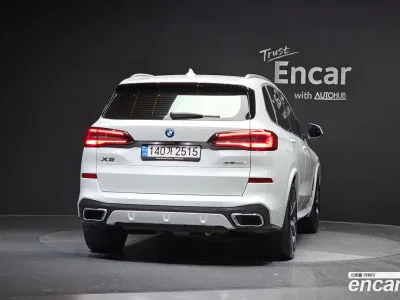 2022 BMW X5 xDrive 45e M Sport, фото 4, лот 10130471