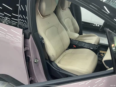 2025 Lynk & Co Z20 530km RWD Pro, фото 4, лот 11564845